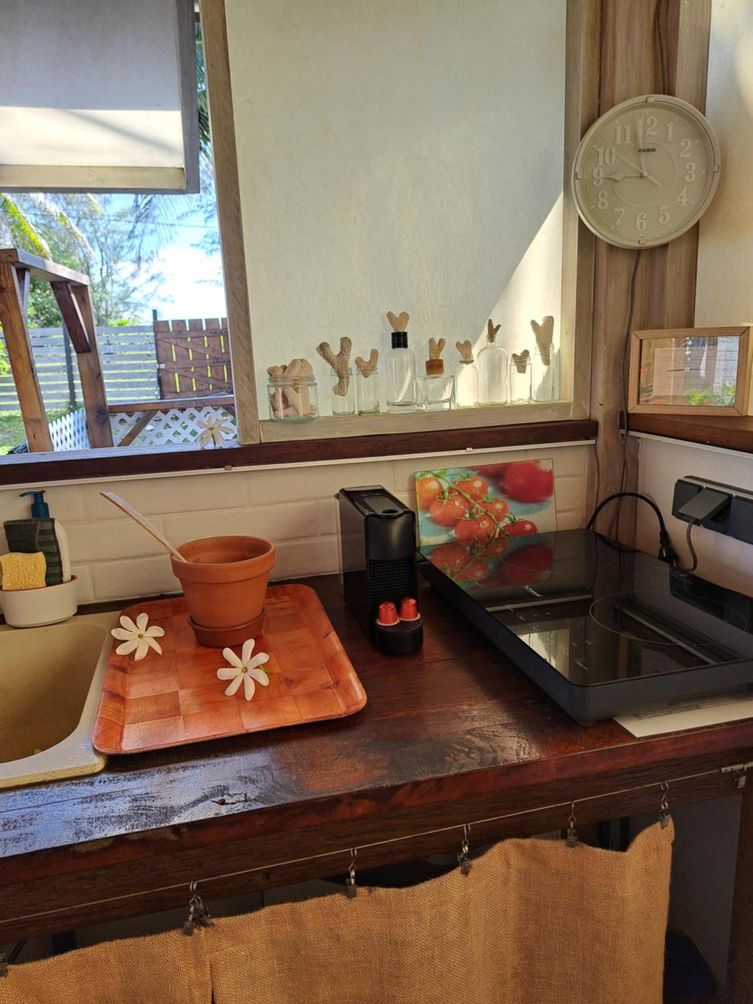 Breeze Ocean Bungalow מוריאה מראה חיצוני תמונה