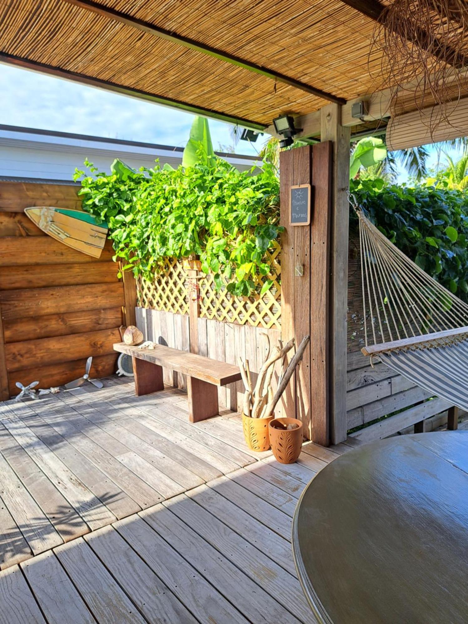 Breeze Ocean Bungalow מוריאה מראה חיצוני תמונה